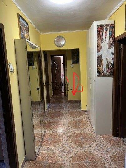 Unirii, Tribunalul Bucuresti, Piata Sf. Vineri, 3 camere decomandat, 5 min. Metrou Unirii.