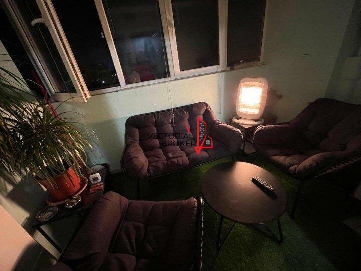 Unirii, Tribunalul Bucuresti, Piata Sf. Vineri, 3 camere decomandat, 5 min. Metrou Unirii.